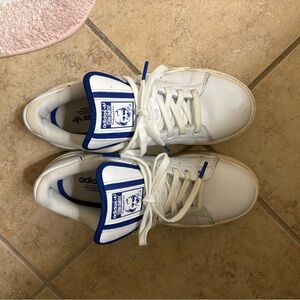 Women’s adidas Stan smiths